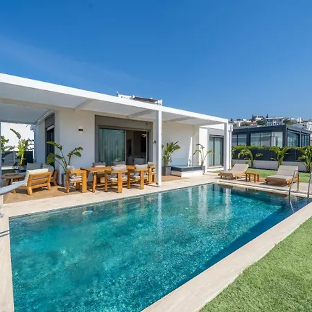 Maviie Mit Pool & Meerblick In Yalikavak Geris * Αλικαρνασσός
