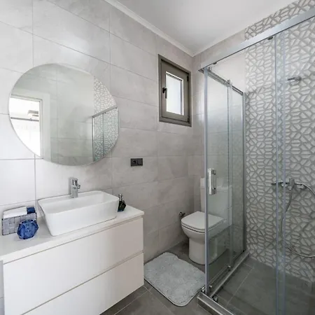 Βίλα Maviie Mit Pool & Meerblick In Yalikavak Geris
