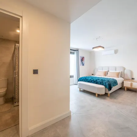 Βίλα Maviie Mit Pool & Meerblick In Yalikavak Geris Αλικαρνασσός
